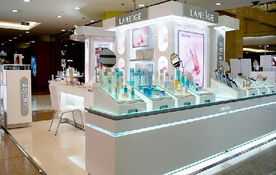 化妝品展柜的藝術(shù) 探索南寧興達(dá)展柜廠的卓越工藝